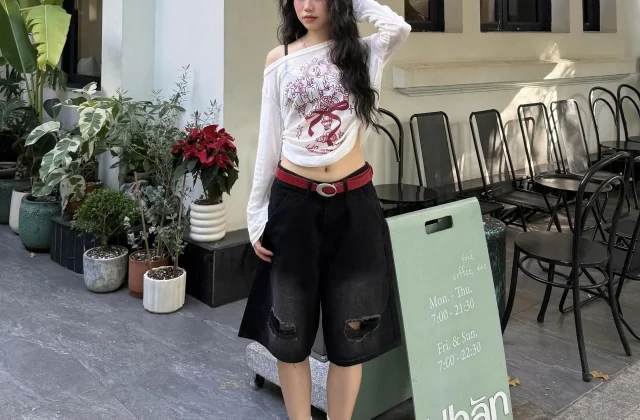 Quần Short Baggy Jeans LODES CLUB Hotrend Màu Đẹp Phong Cách Đường Phố Chất Dày Mềm Mại Thiết Kế Túi Rộng Thoải Mái Dễ Phối Đồ Cho Nam Nữ
